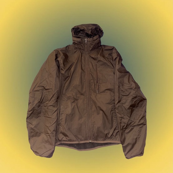 Reversible Uniqlo jacket - Picture 2 of 4